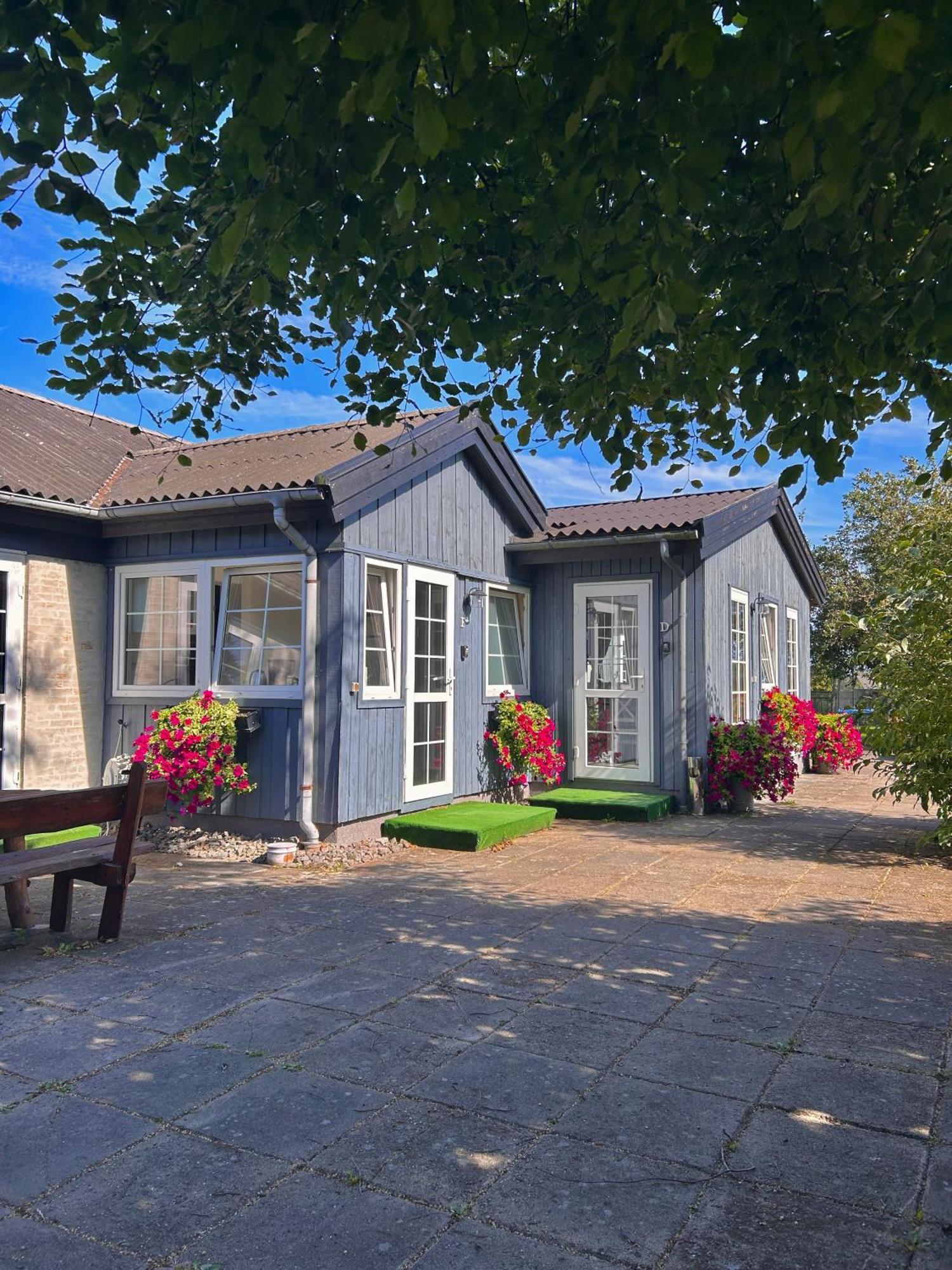 Apartamenty Neksø Екстериор снимка